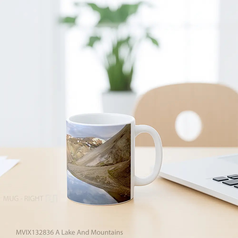 Mug A Lake And Mountains Gelas Pemandangan Alam - All-side / Desain
