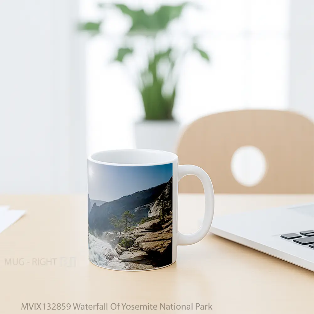 Mug Waterfall Of Yosemite National Park Gelas Pemandangan Alam - All-side / Desain