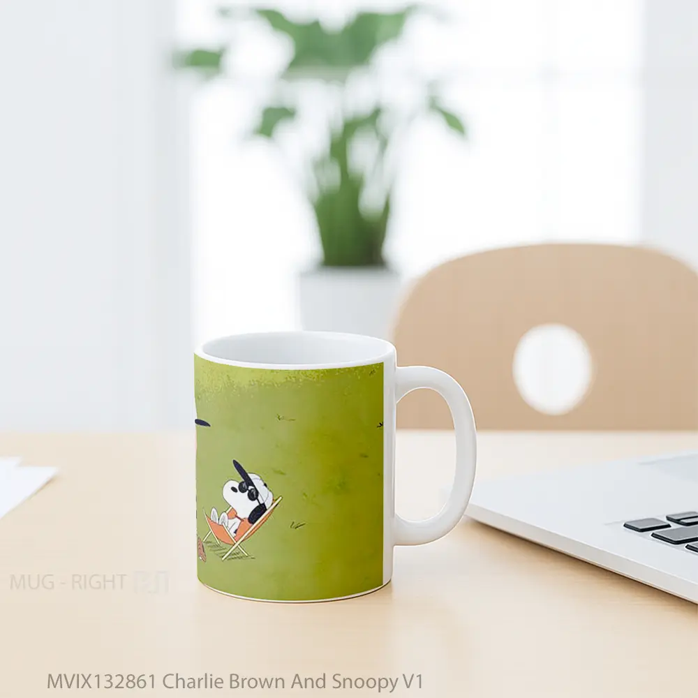 Mug Charlie Brown And Snoopy V1 Gelas Keramik Unik - All-side / Desain