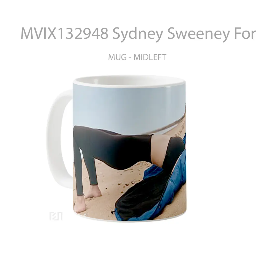 Mug Sydney Sweeney For Cotton On Body Gelas Keramik Unik - All-side / Desain
