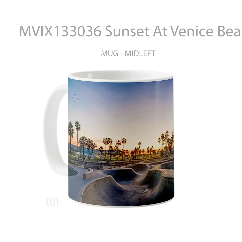 Mug Sunset At Venice Beach Skatepark Gelas Pemandangan Alam - All-side / Desain
