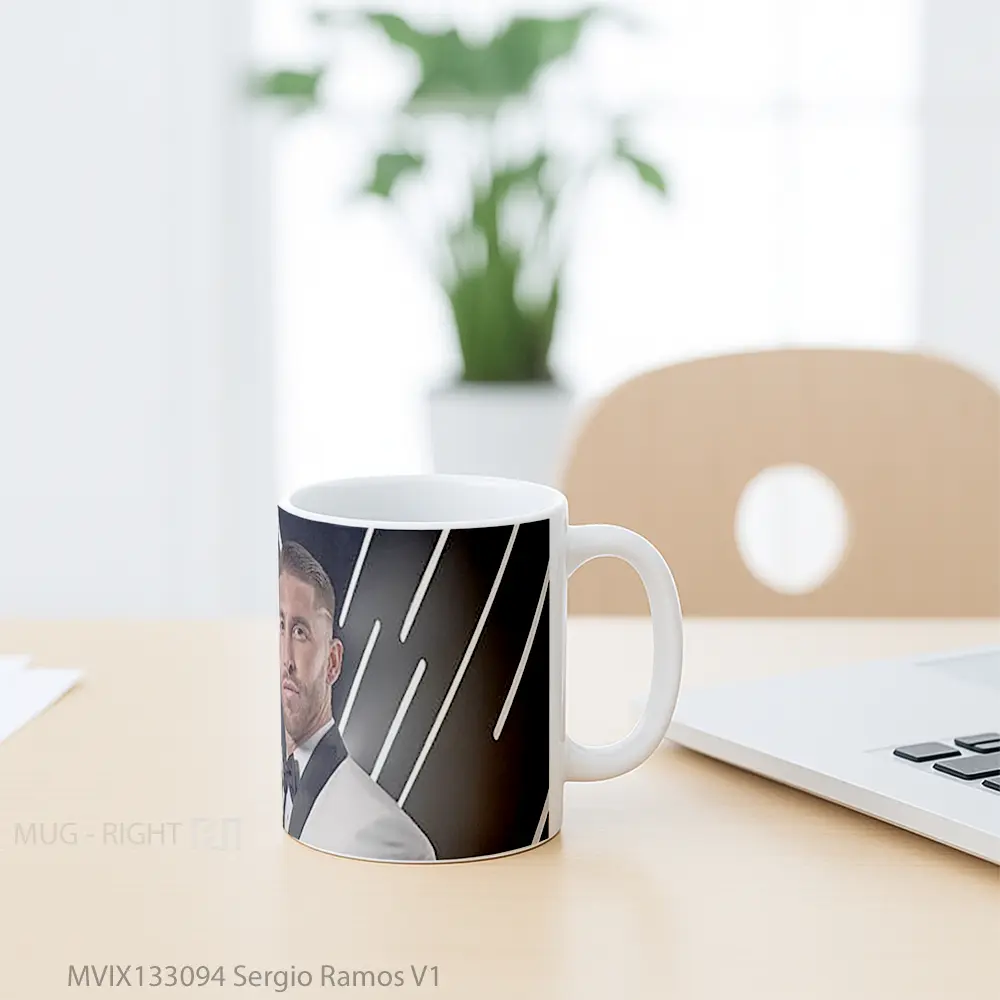 Mug Sergio Ramos V1 Gelas Keramik Unik - All-side / Desain