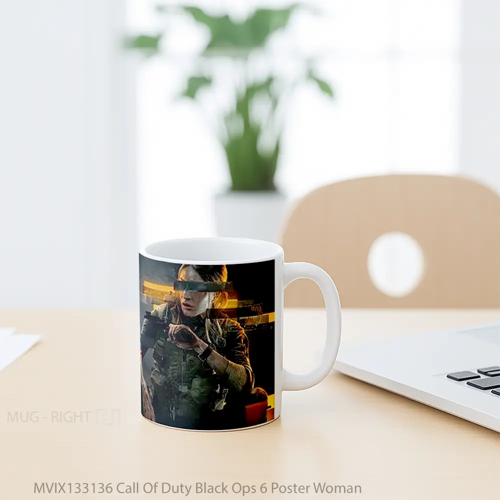 Mug Call Of Duty Black Ops 6 Poster Woman Cangkir Gamer - All-side / Desain