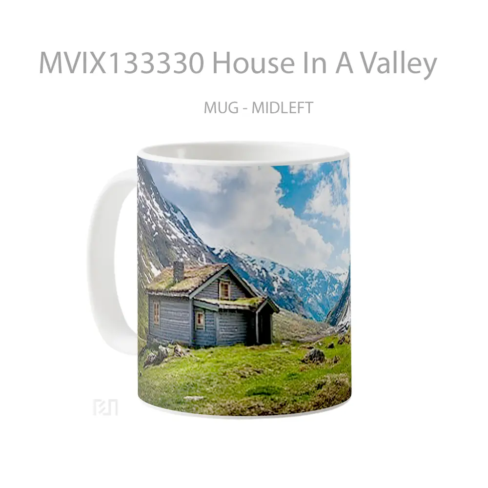 Mug House In A Valley Gelas Pemandangan Alam - All-side / Desain