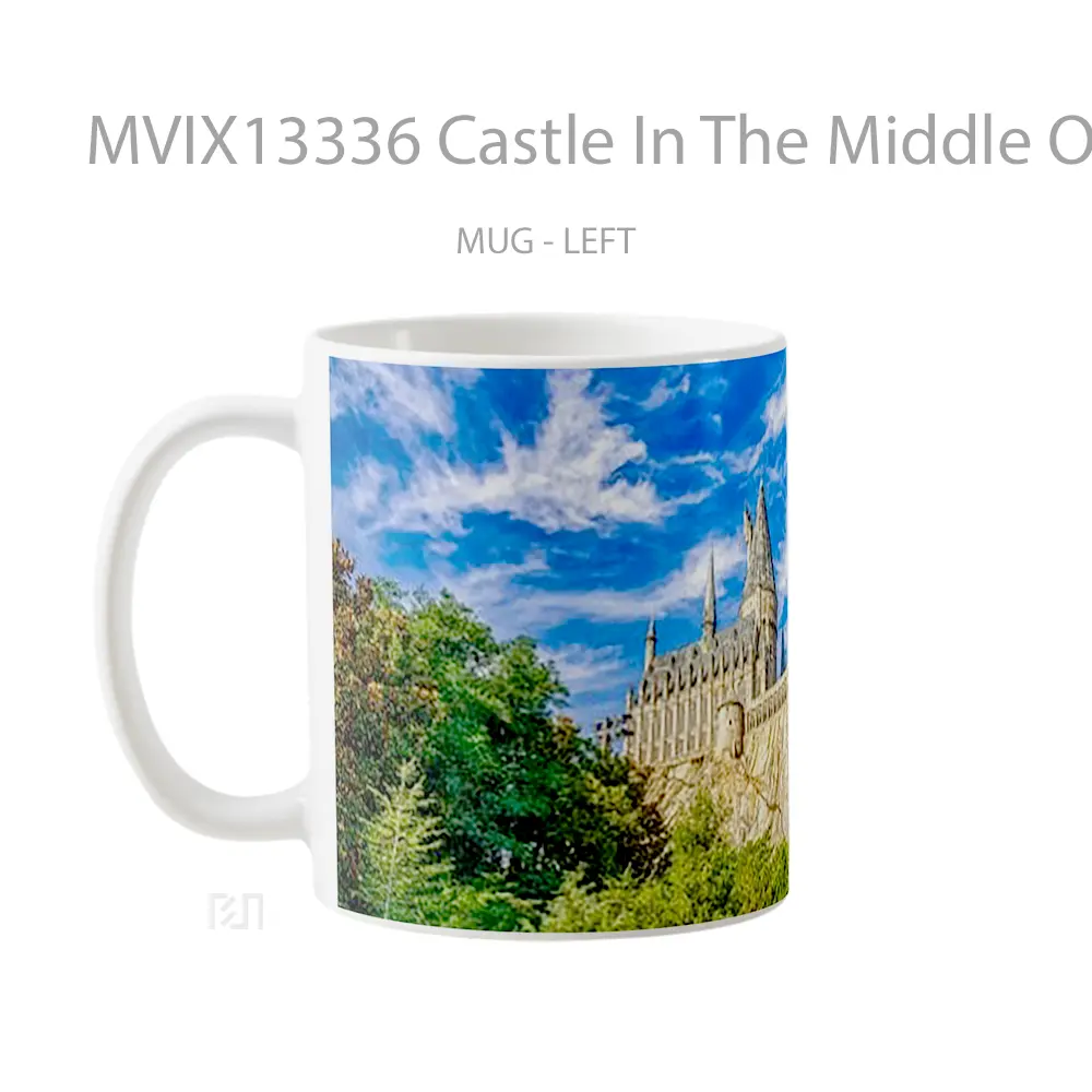 Mug Castle In The Middle Of The Forest Gelas Pemandangan Alam - All-side / Desain