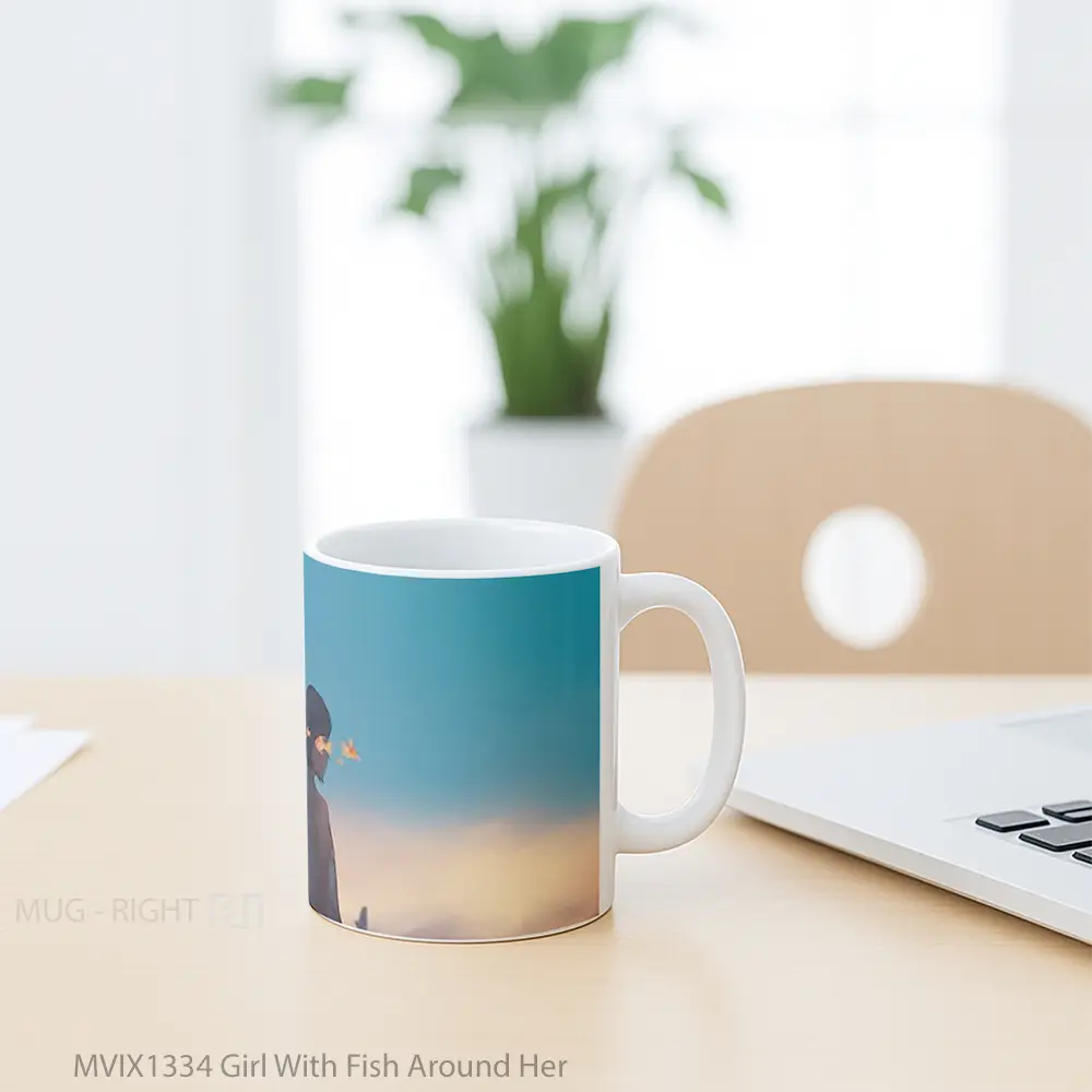 Mug Girl With Fish Around Her Gelas Hewan Lucu - All-side / Desain