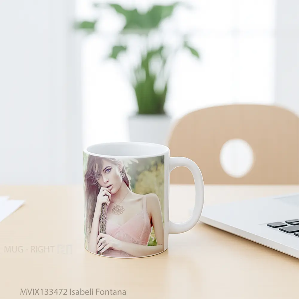 Mug Isabeli Fontana Gelas Keramik Unik - All-side / Desain