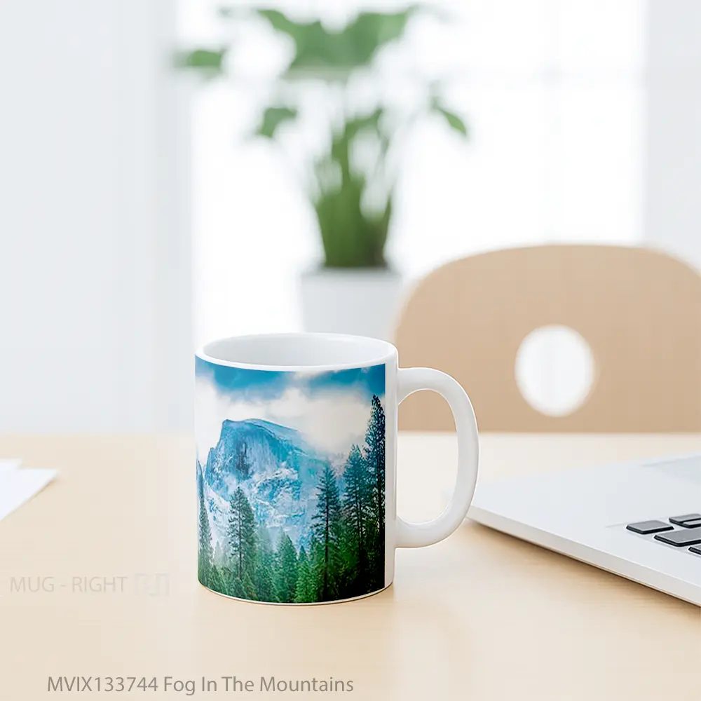 Mug Fog In The Mountains Gelas Pemandangan Alam - All-side / Desain