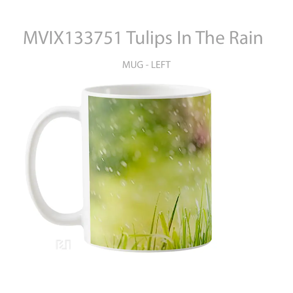 Mug Tulips In The Rain Gelas Pemandangan Alam - All-side / Desain