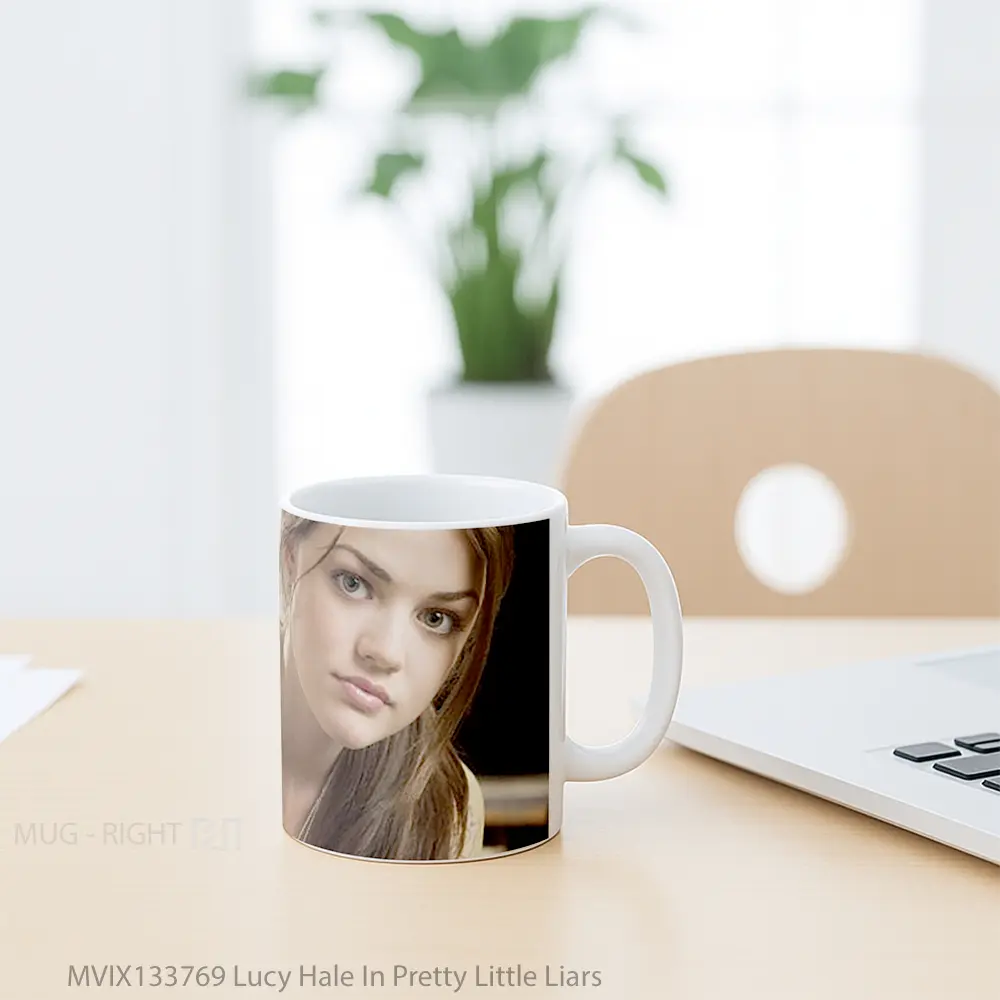 Mug Lucy Hale In Pretty Little Liars Gelas Selebriti - All-side / Desain