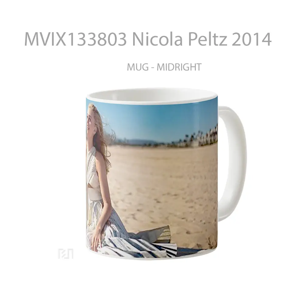 Mug Nicola Peltz 2014 Gelas Keramik Unik - All-side / Desain