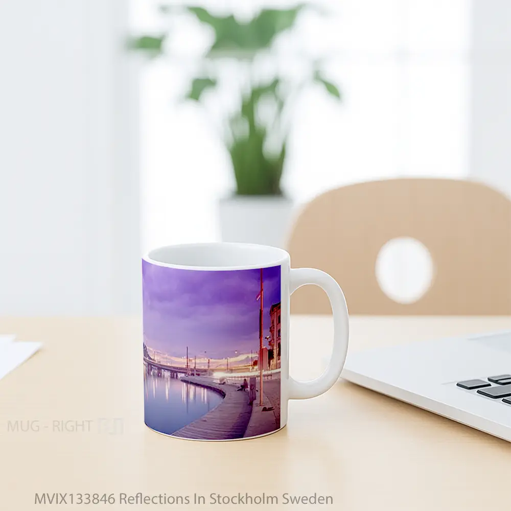 Mug Reflections In Stockholm Sweden Gelas Keramik Unik - All-side / Desain