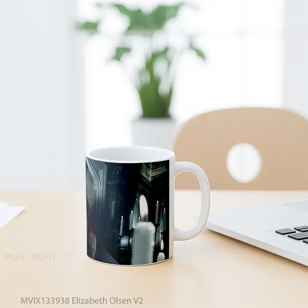 Mug Elizabeth Olsen V2 Gelas Keramik Unik - All-side / Desain
