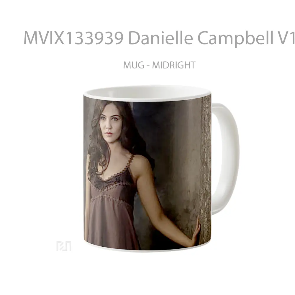 Mug Danielle Campbell V1 Gelas Keramik Unik - All-side / Desain