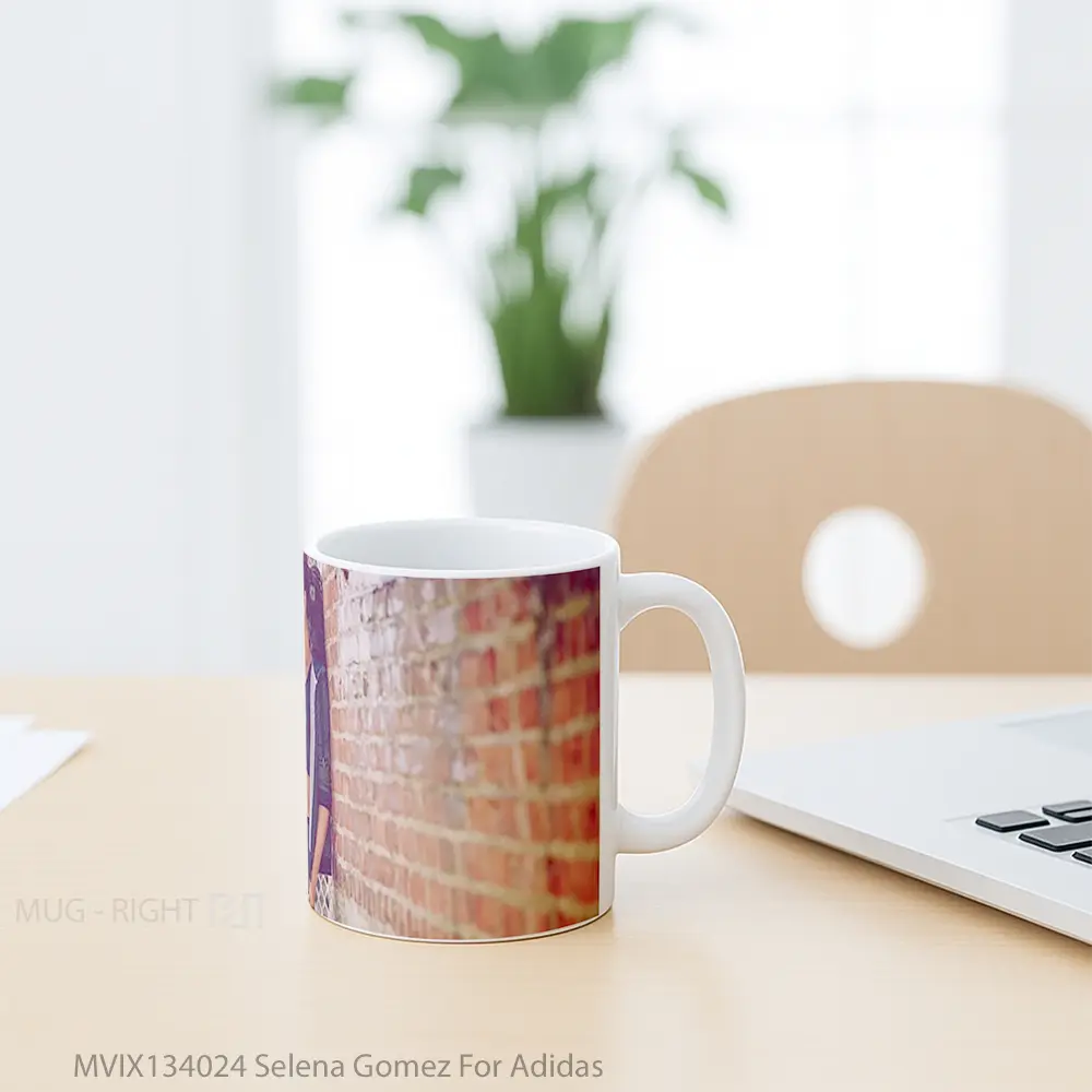Mug Selena Gomez For Adidas Gelas Selebriti - All-side / Desain