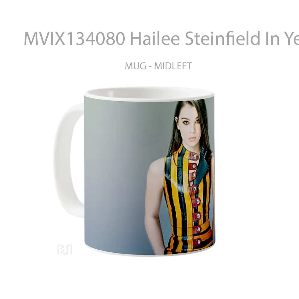 Mug Hailee Steinfield In Yellow Gelas Keramik Unik - All-side / Desain