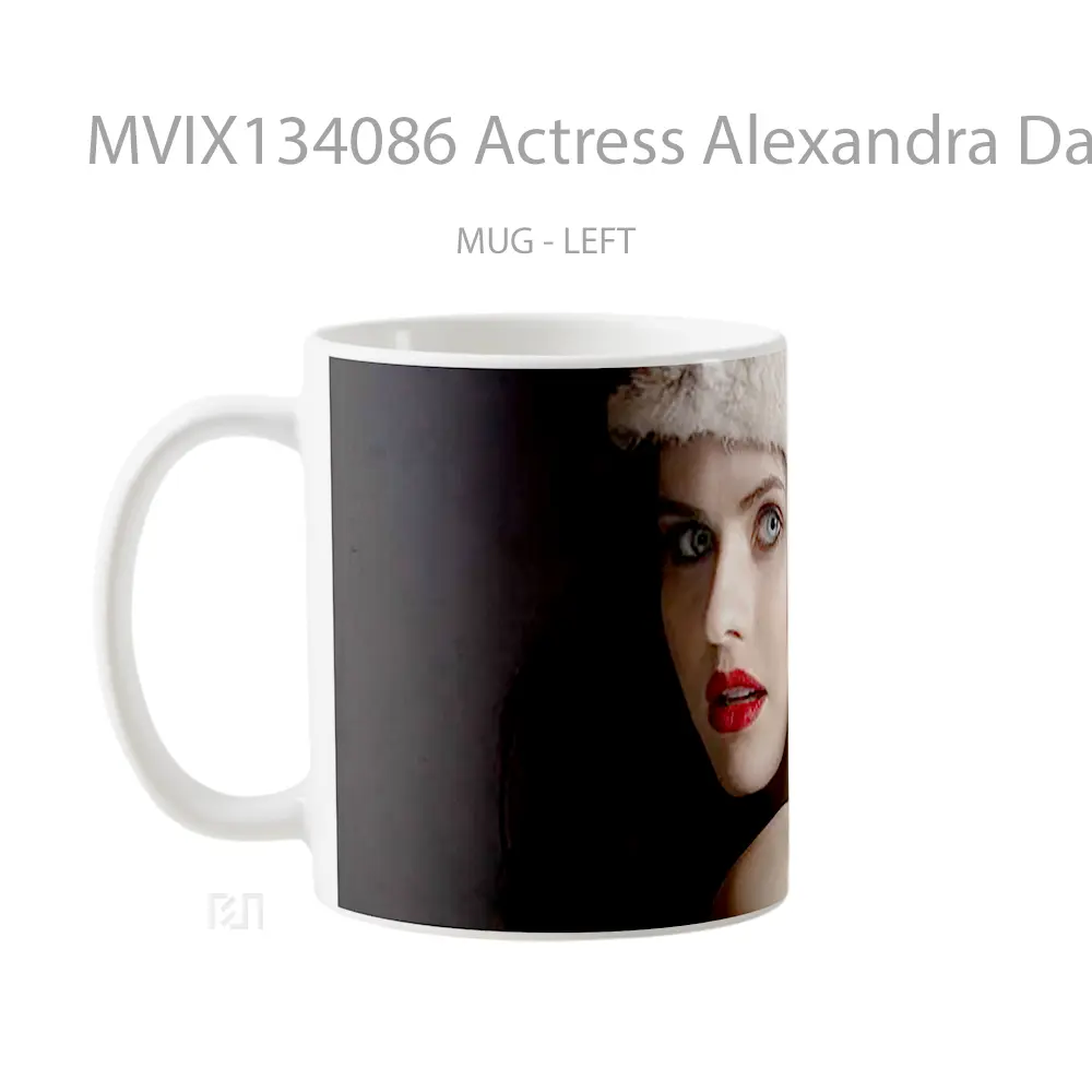Mug Actress Alexandra Daddario Gelas Selebriti - All-side / Desain