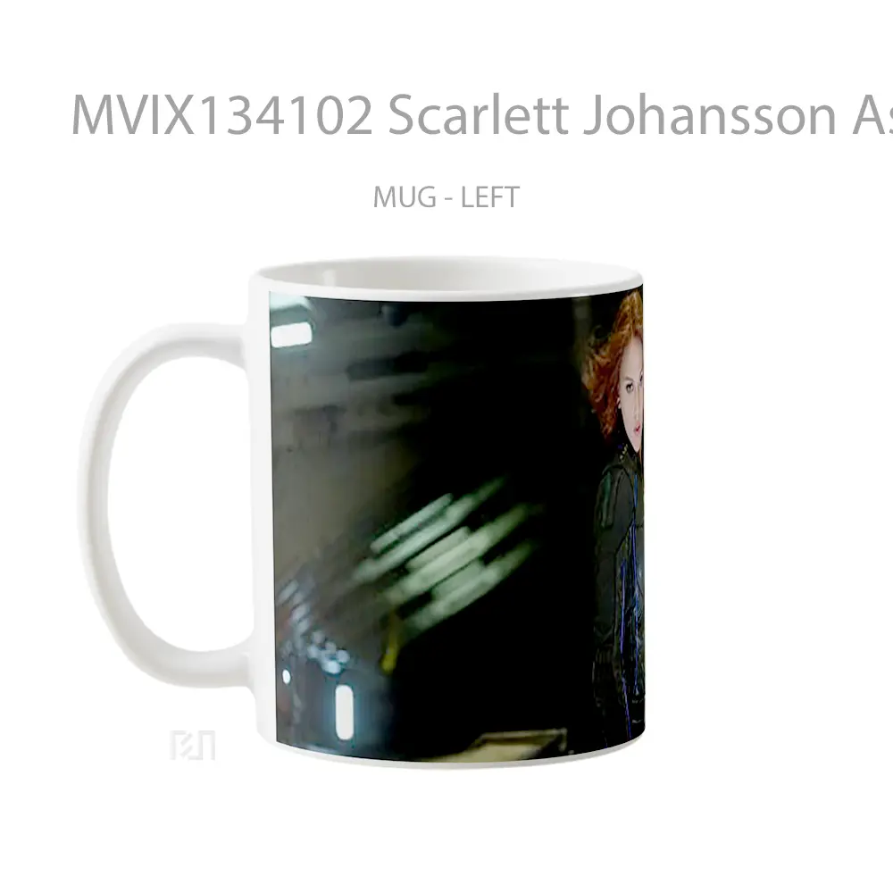 Mug Scarlett Johansson As A Black Widow Gelas Superhero - All-side / Desain