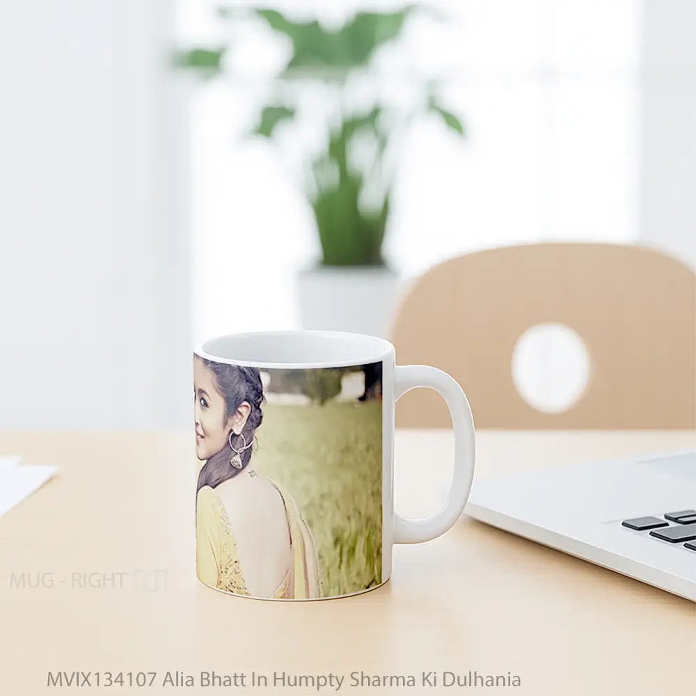 Mug Alia Bhatt In Humpty Sharma Ki Dulhania Gelas Keramik Unik - All-side / Desain
