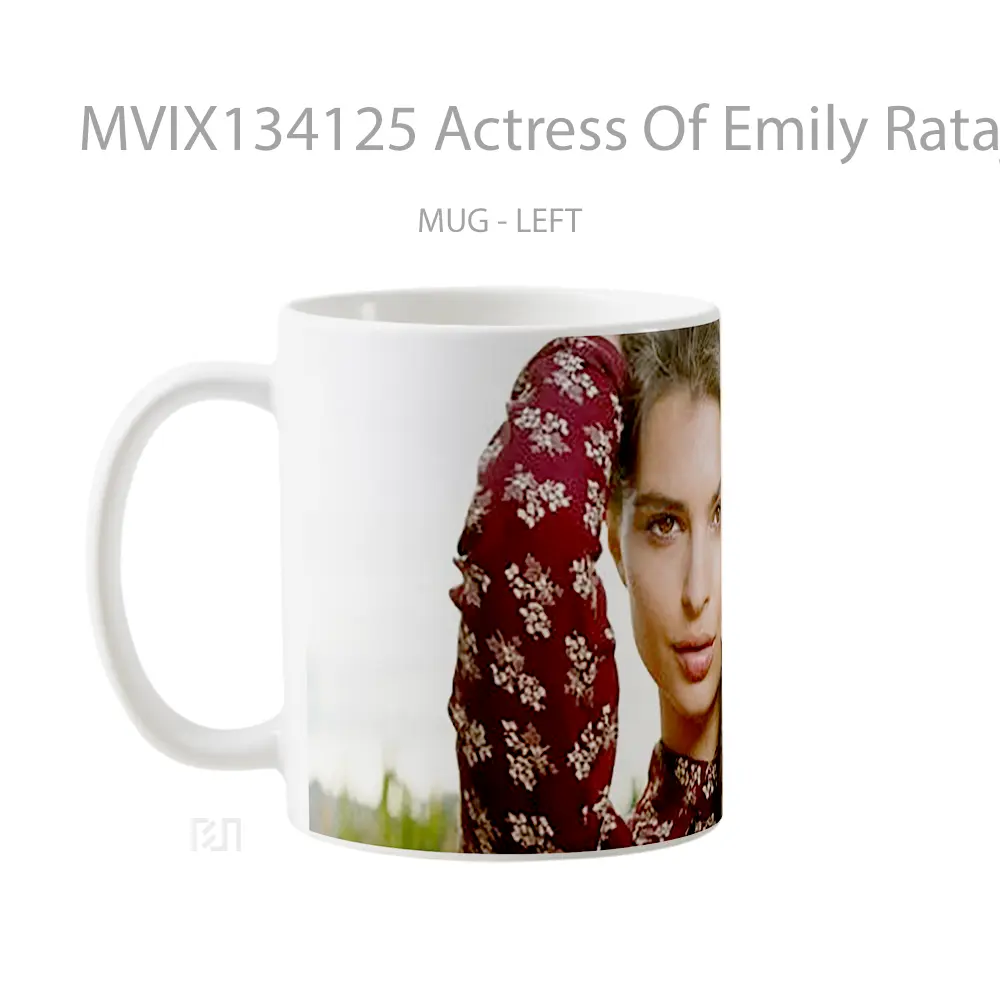 Mug Actress Of Emily Ratajkowski Gelas Keramik Unik - All-side / Desain