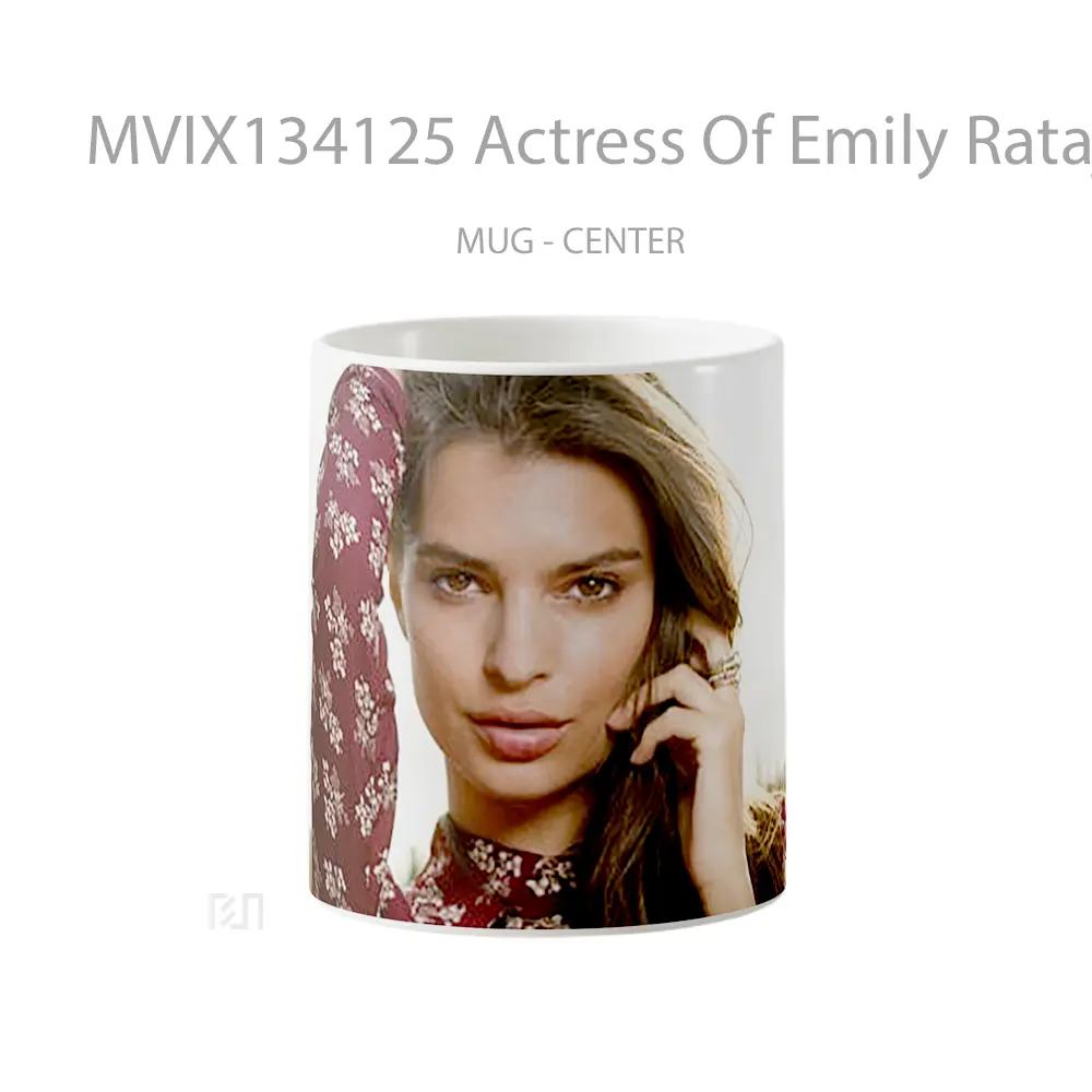 Mug Actress Of Emily Ratajkowski Gelas Keramik Unik