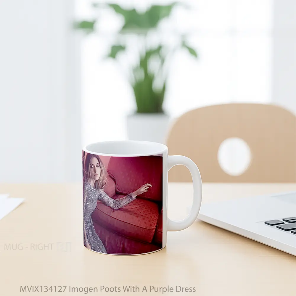 Mug Imogen Poots With A Purple Dress Gelas Keramik Unik - All-side / Desain