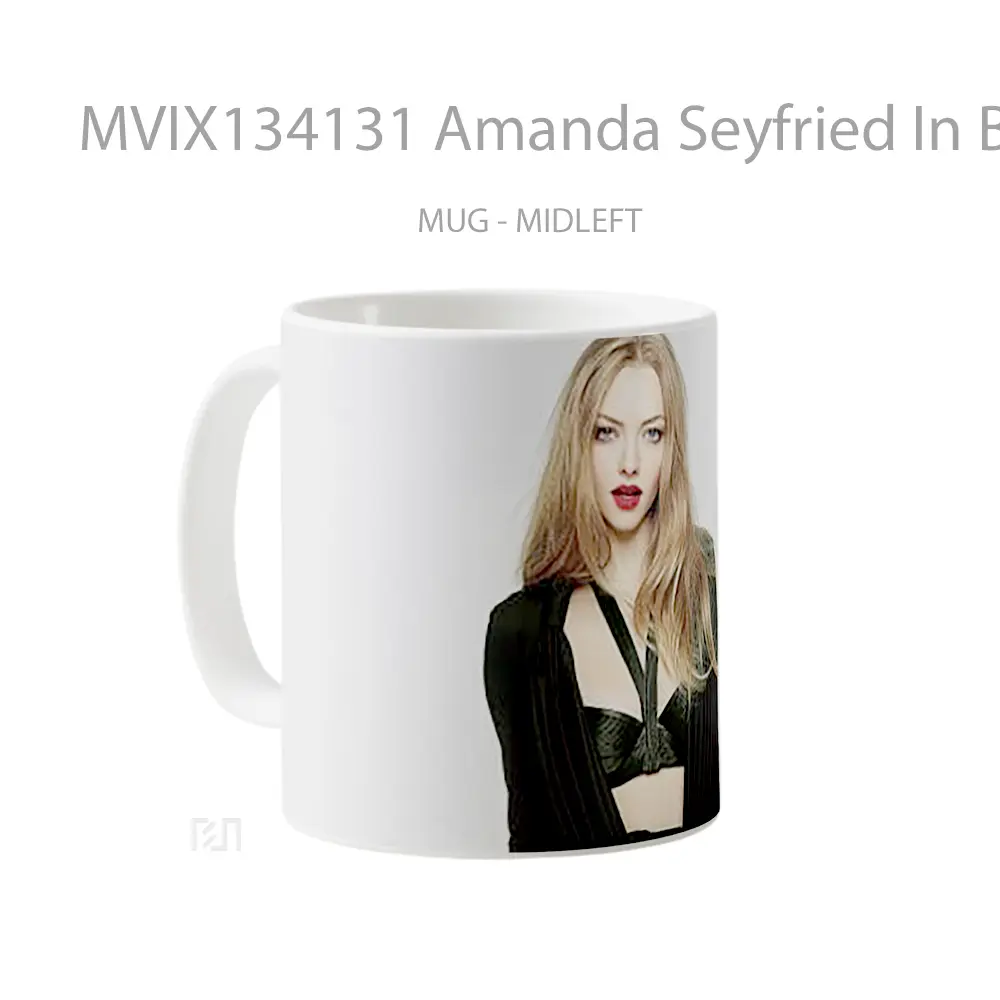 Mug Amanda Seyfried In Black Gelas Keramik Unik - All-side / Desain