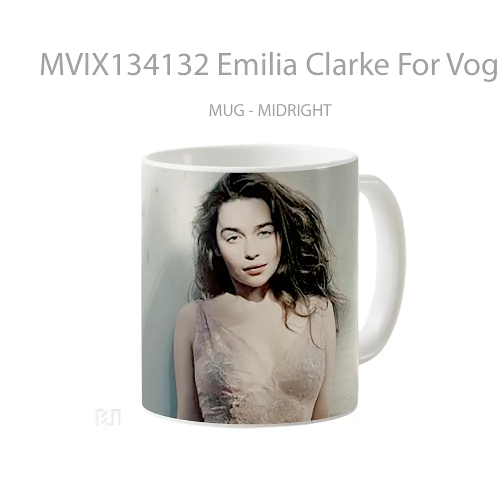 Mug Emilia Clarke For Vogue Gelas Keramik Unik - All-side / Desain
