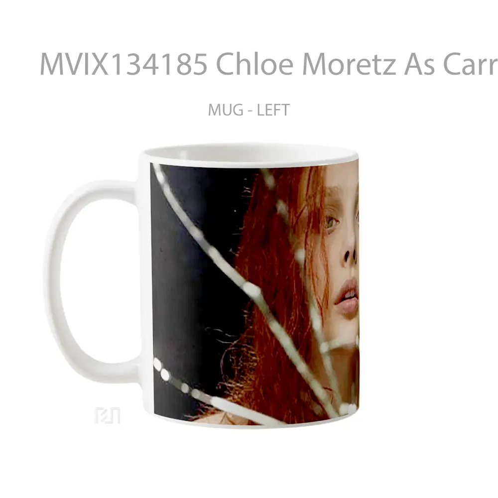 Mug Chloe Moretz As Carrie Gelas Keramik Unik - All-side / Desain