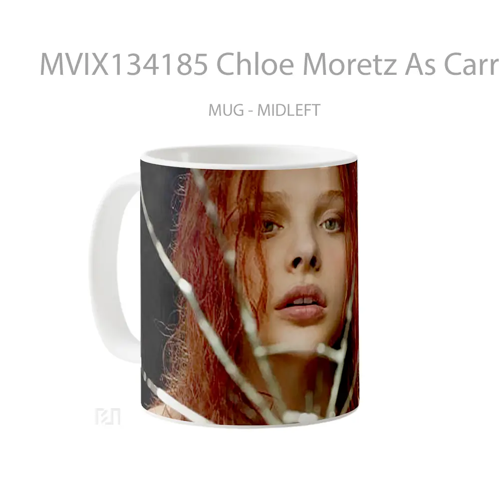 Mug Chloe Moretz As Carrie Gelas Keramik Unik - All-side / Desain