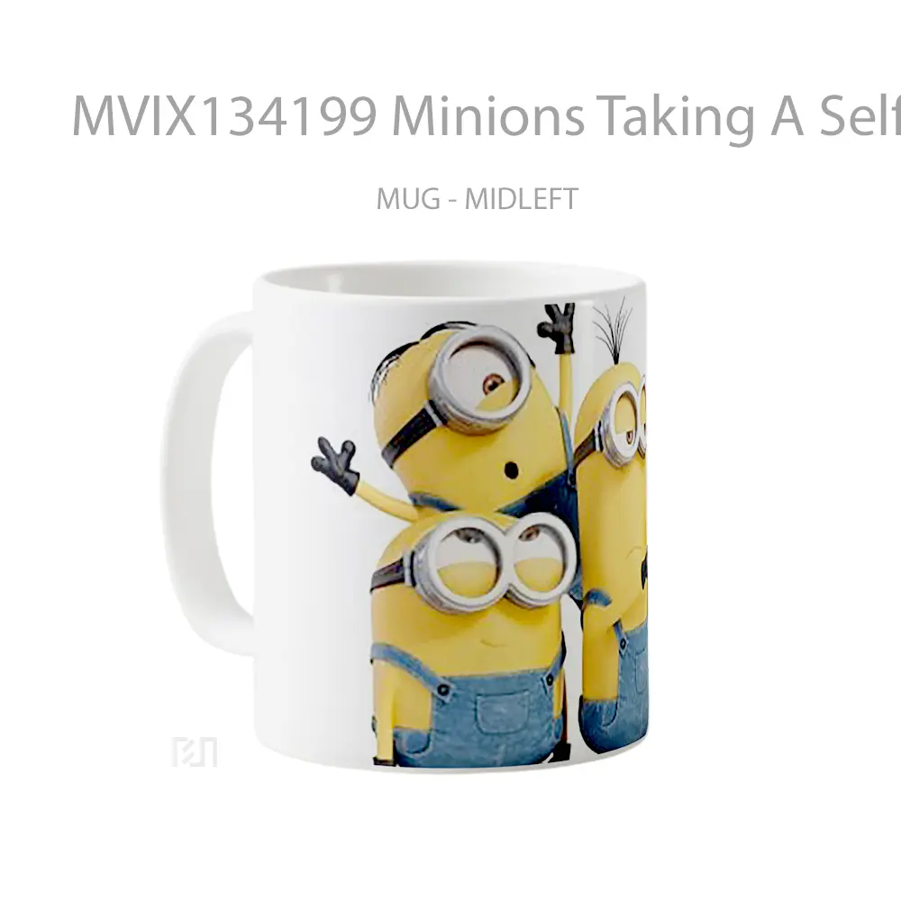 Mug Minions Taking A Selfie Gelas Kartun - All-side / Desain