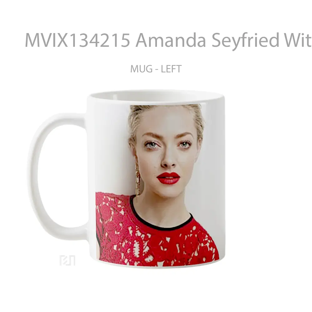 Mug Amanda Seyfried With Red Lips Gelas Keramik Unik - All-side / Desain