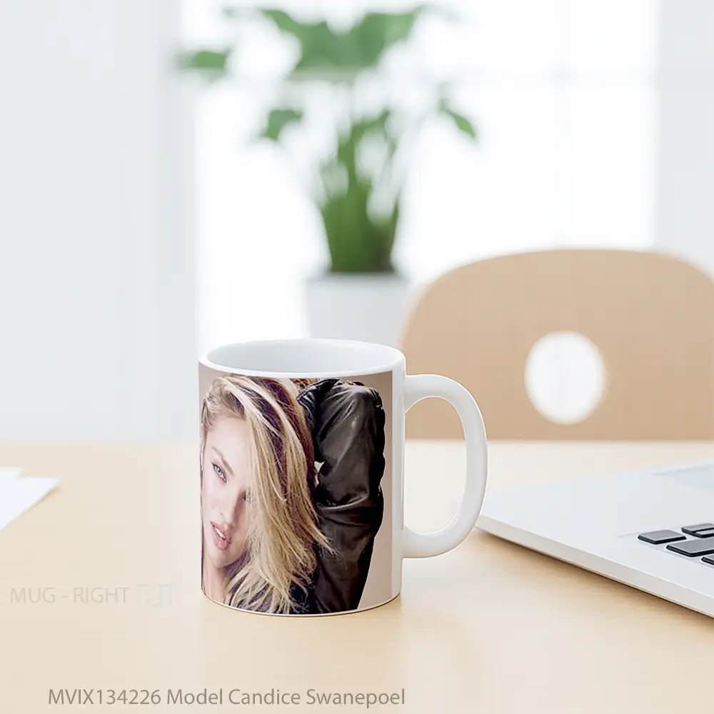 Mug Model Candice Swanepoel Gelas Keramik Unik - All-side / Desain