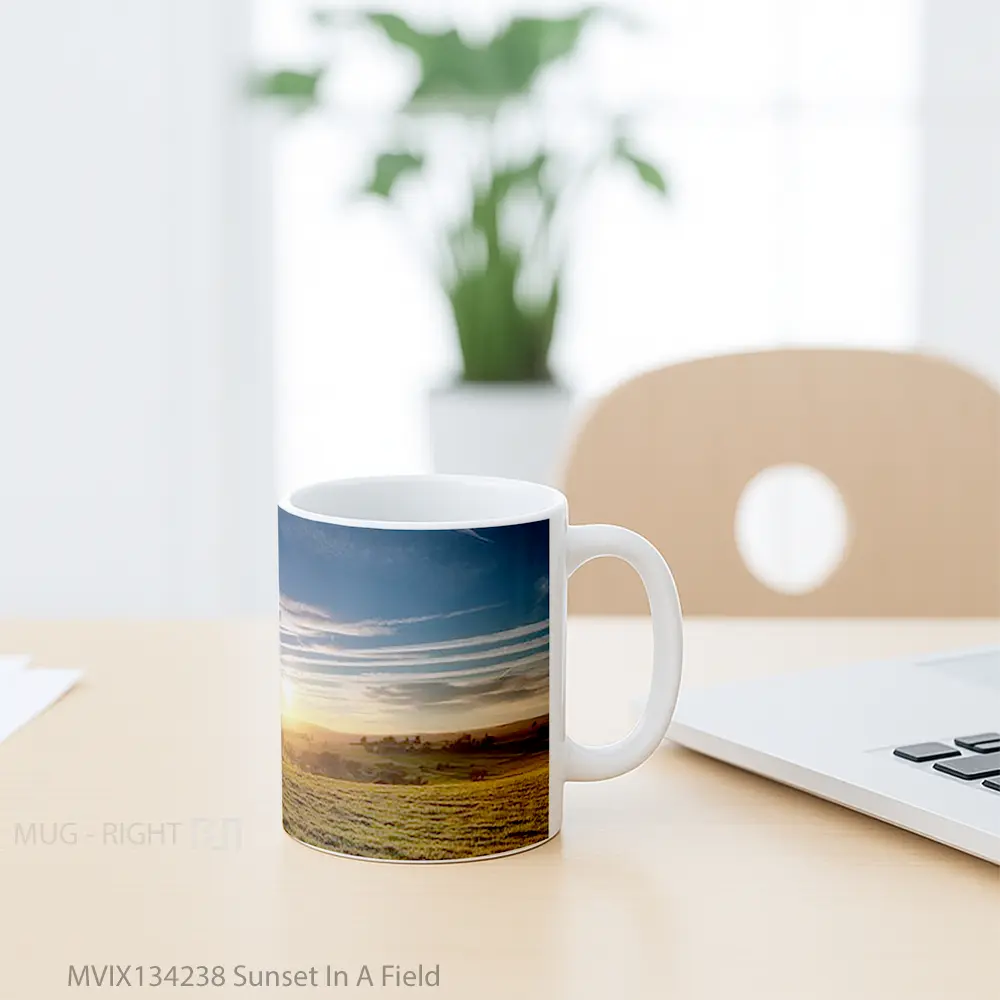 Mug Sunset In A Field Gelas Pemandangan Alam - All-side / Desain