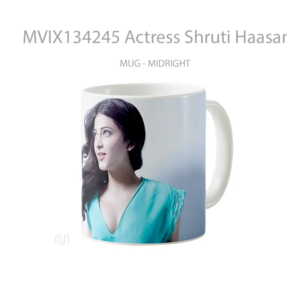 Mug Actress Shruti Haasan Gelas Keramik Unik - All-side / Desain