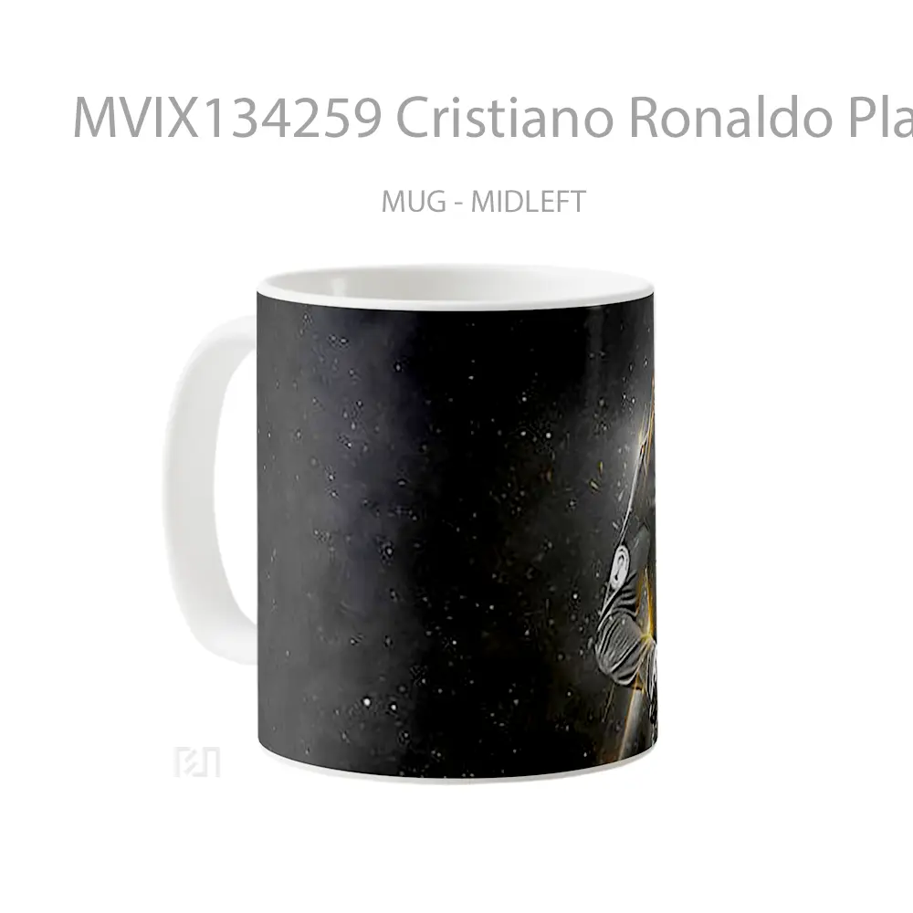 Mug Cristiano Ronaldo Playing Gelas Keramik Unik - All-side / Desain
