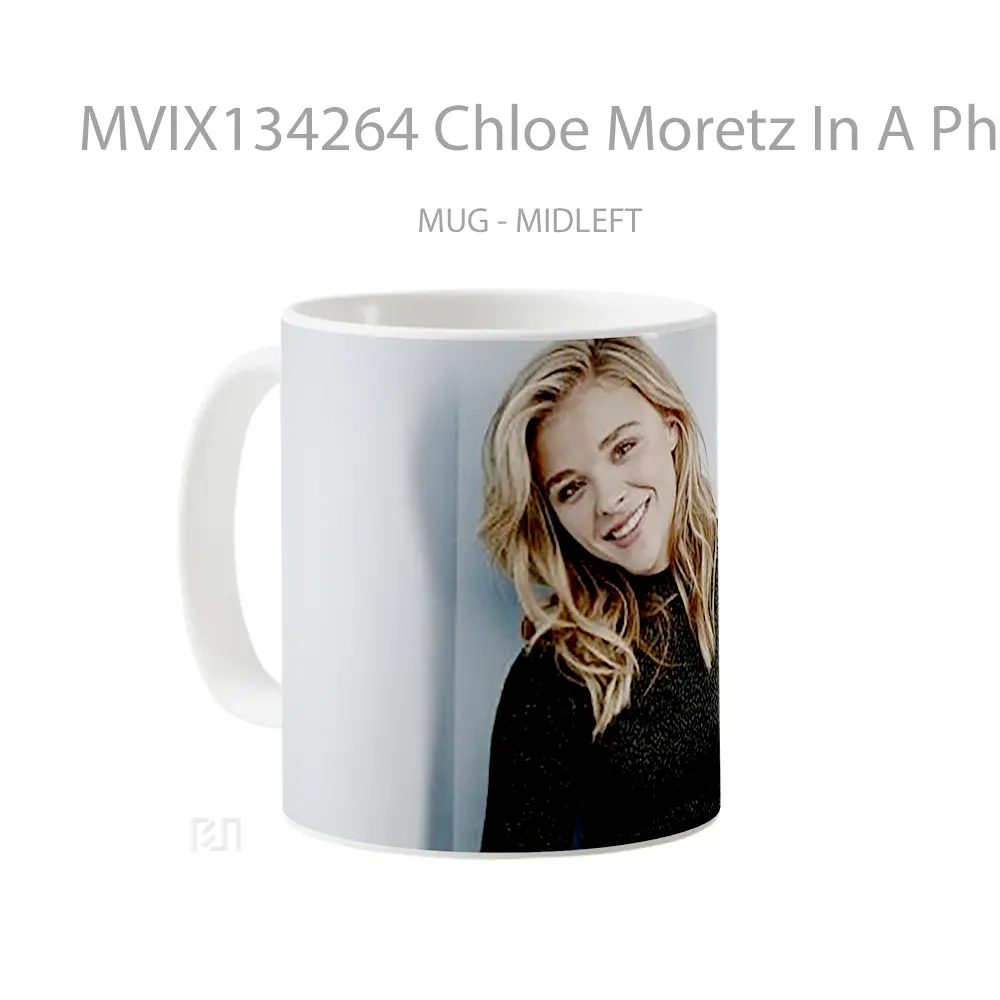 Mug Chloe Moretz In A Photoshoot Gelas Keramik Unik - All-side / Desain