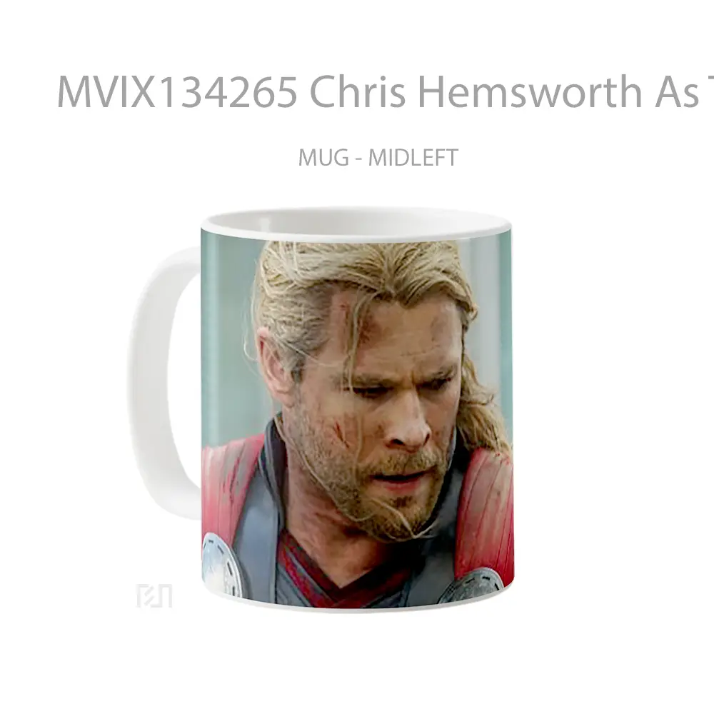 Mug Chris Hemsworth As Thor In Avengers Gelas Superhero - All-side / Desain