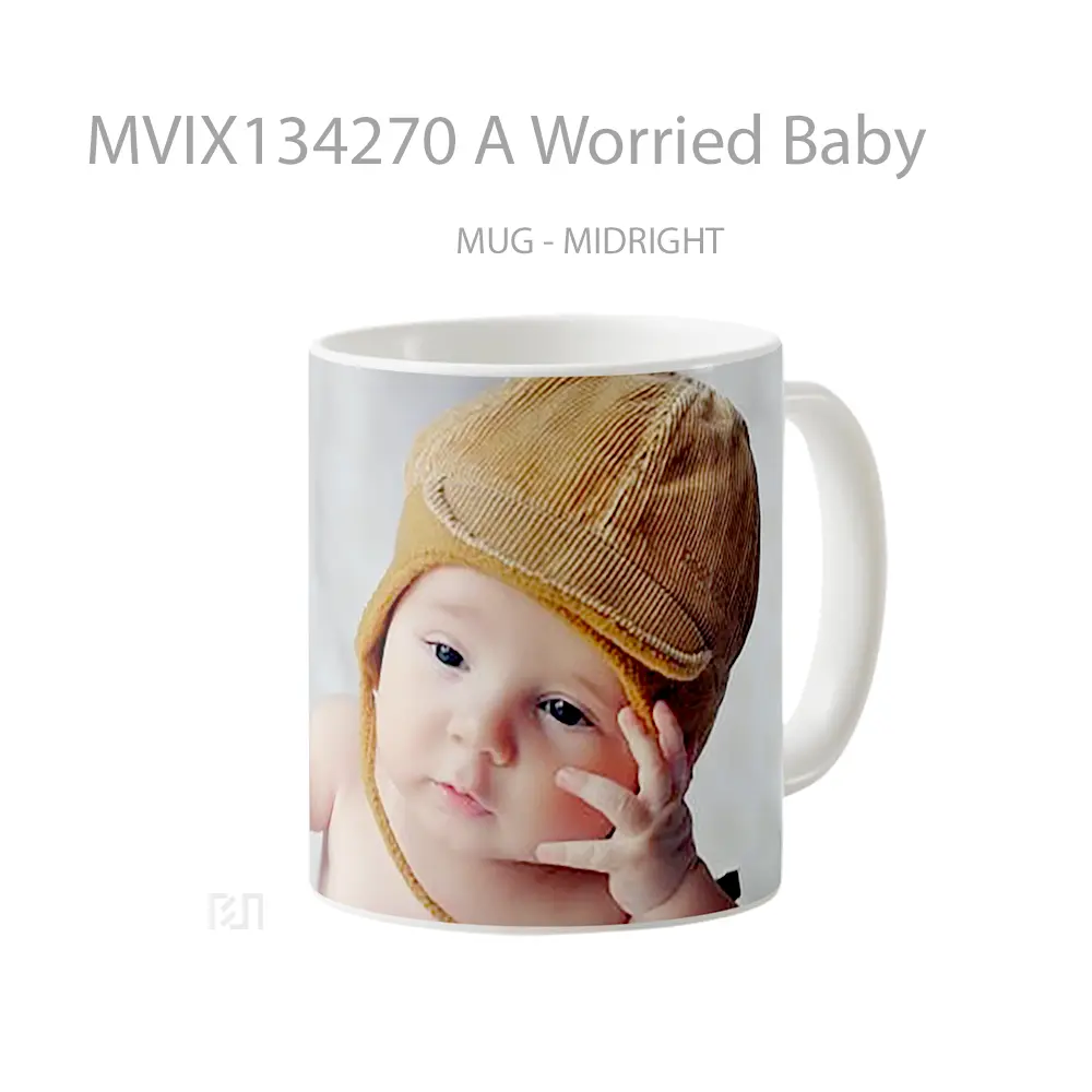 Mug A Worried Baby Gelas Keramik Unik - All-side / Desain