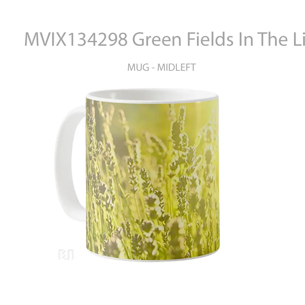 Mug Green Fields In The Light Of Day Gelas Pemandangan Alam - All-side / Desain