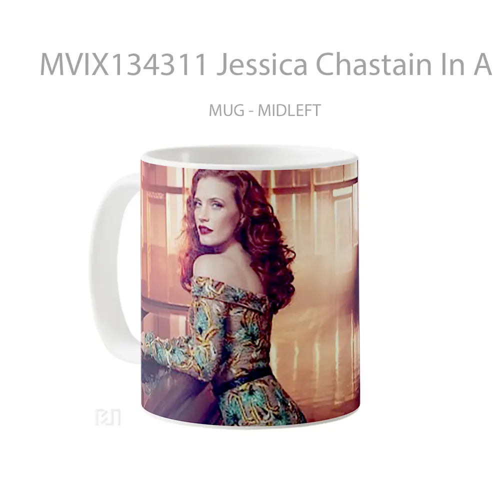 Mug Jessica Chastain In A Bar Gelas Keramik Unik - All-side / Desain