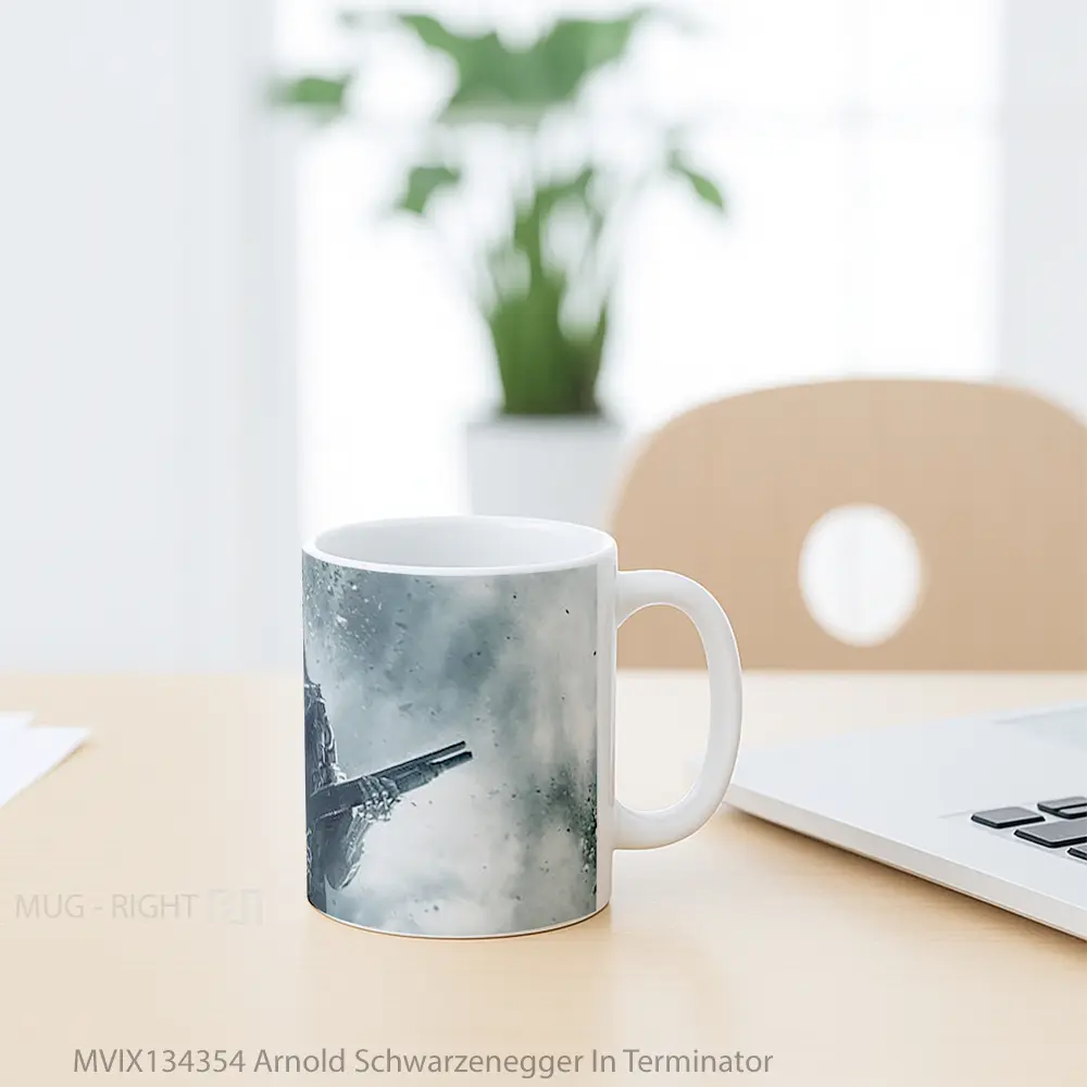 Mug Arnold Schwarzenegger In Terminator Gelas Film - All-side / Desain