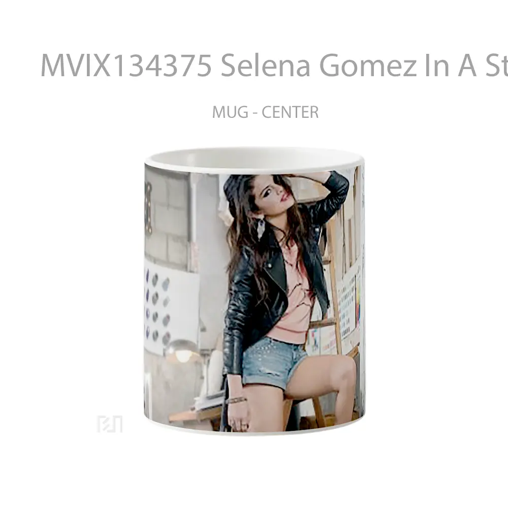 Mug Selena Gomez In A Study Gelas Selebriti