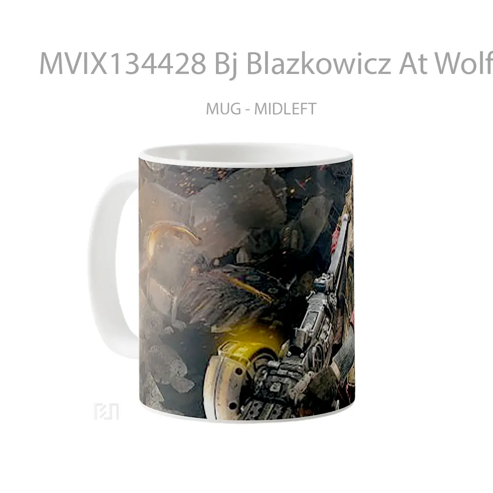 Mug Bj Blazkowicz At Wolfenstein The New Order Gelas Keramik Unik - All-side / Desain