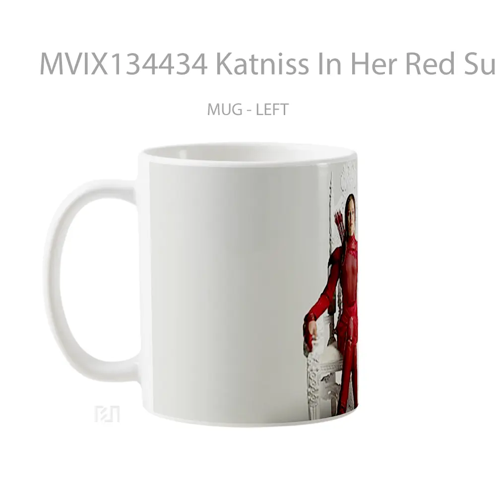 Mug Katniss In Her Red Suit Gelas Keramik Unik - All-side / Desain