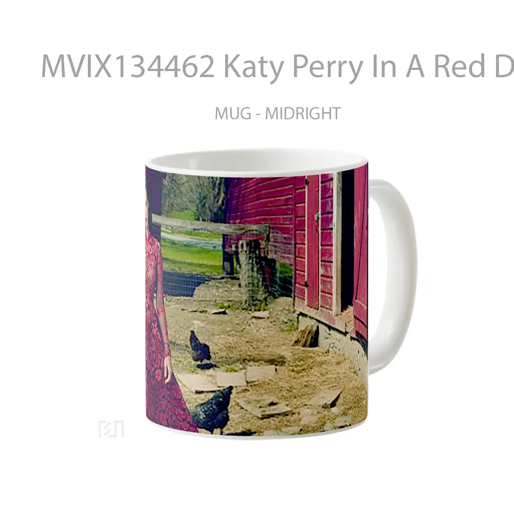 Mug Katy Perry In A Red Dress Gelas Keramik Unik - All-side / Desain