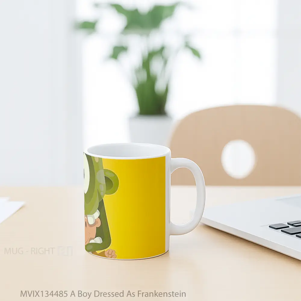 Mug A Boy Dressed As Frankenstein Gelas Keramik Unik - All-side / Desain