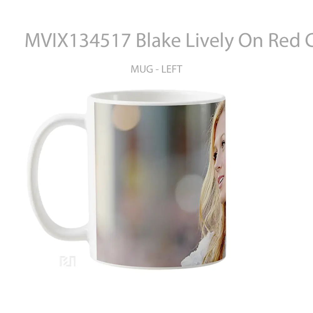 Mug Blake Lively On Red Carpet Gelas Keramik Unik - All-side / Desain