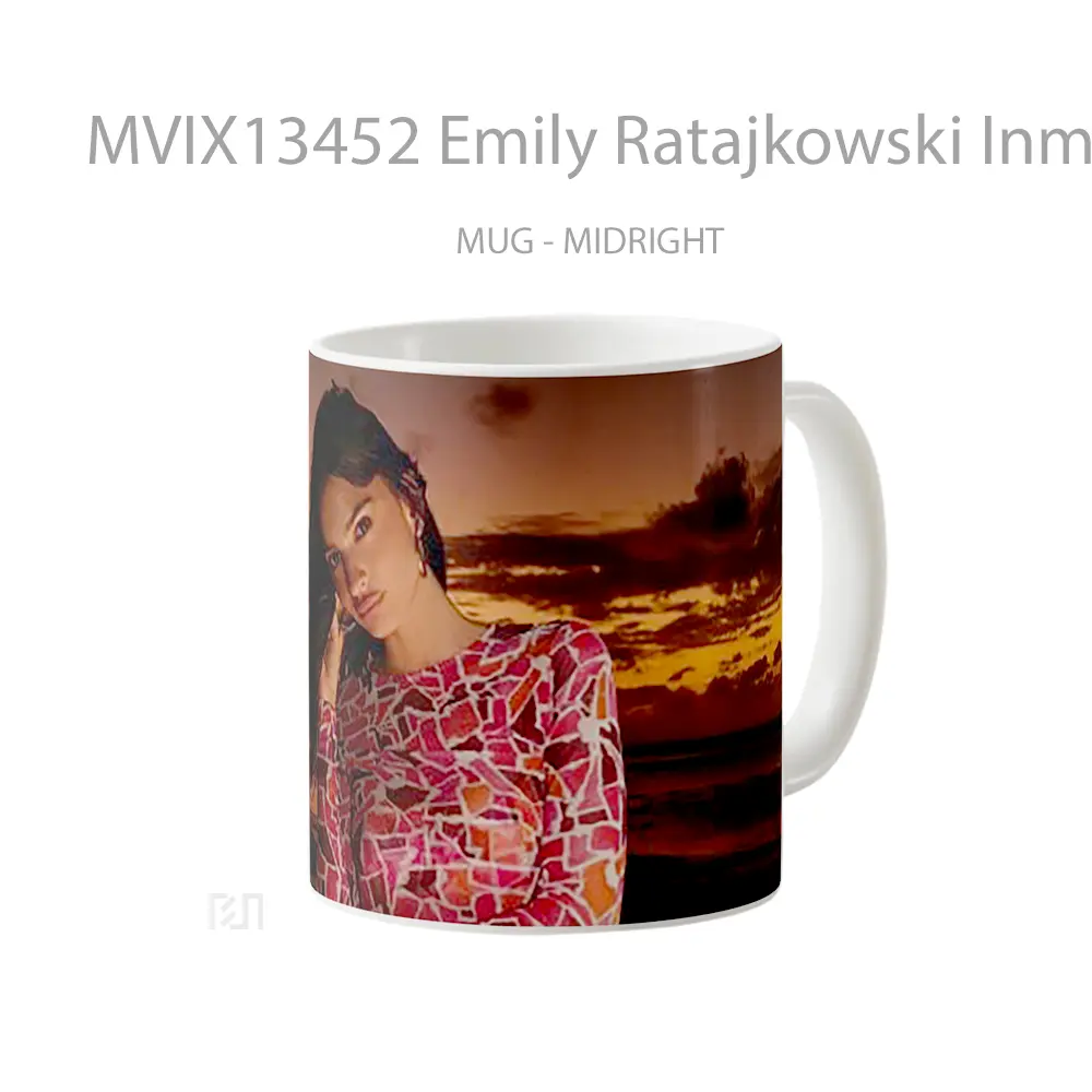 Mug Emily Ratajkowski Inmorata Swim Spring Gelas Keramik Unik - All-side / Desain