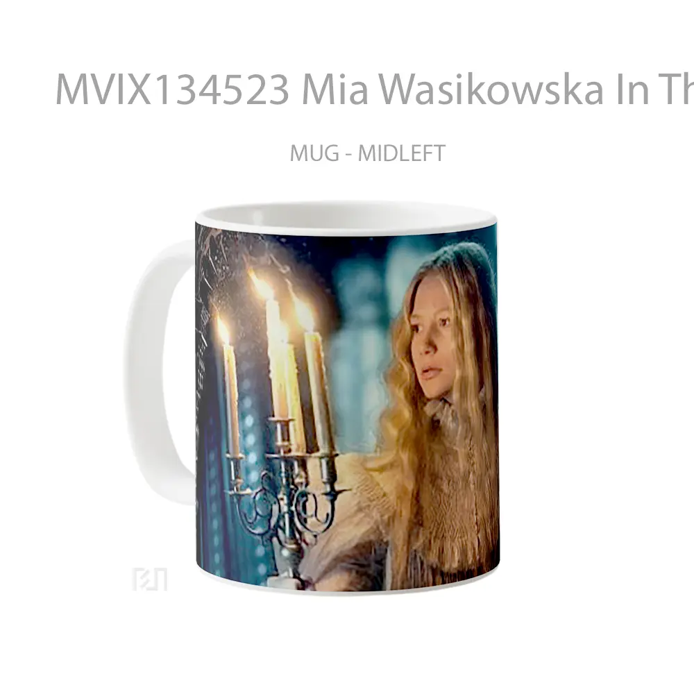 Mug Mia Wasikowska In The Scarlet Summit Gelas Keramik Unik - All-side / Desain